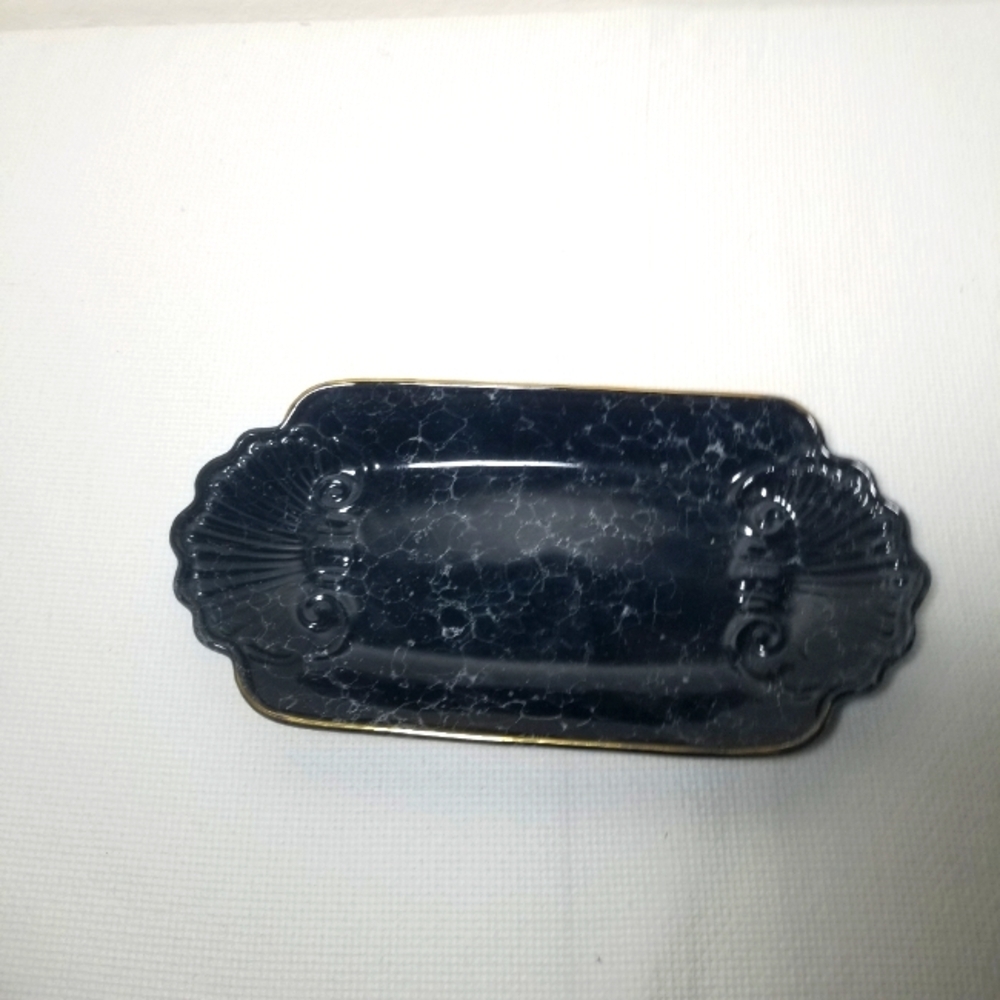 Elegant Black and Gold Rectangular Dish